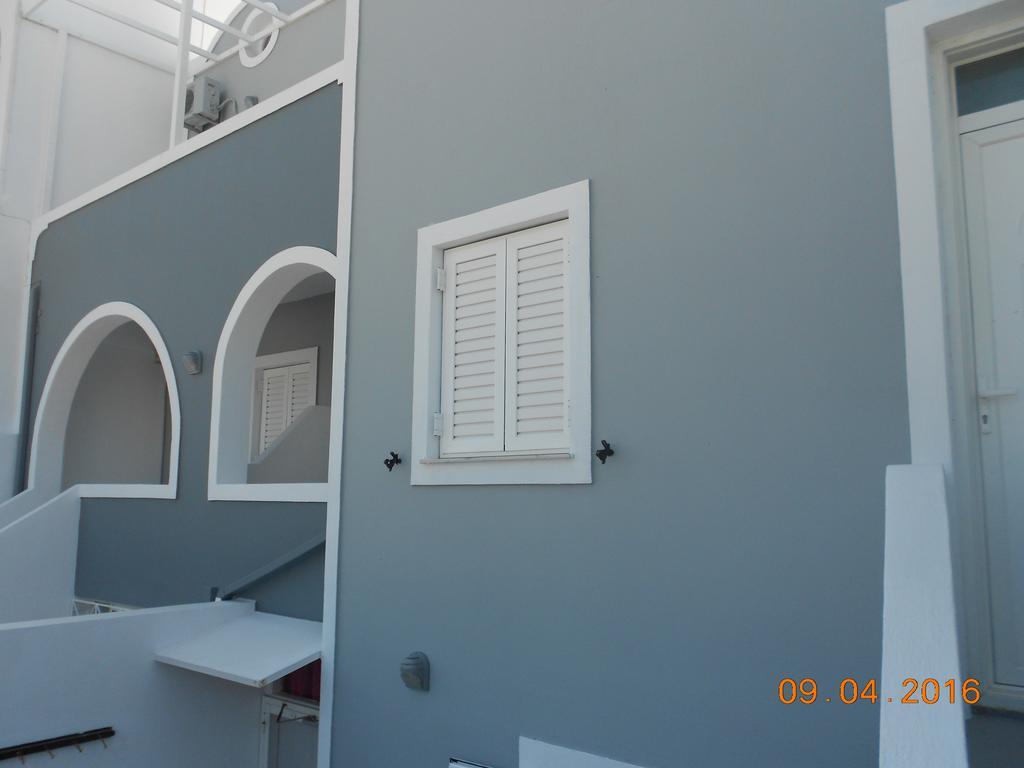 Rooms To Let Rena Монолитос Экстерьер фото