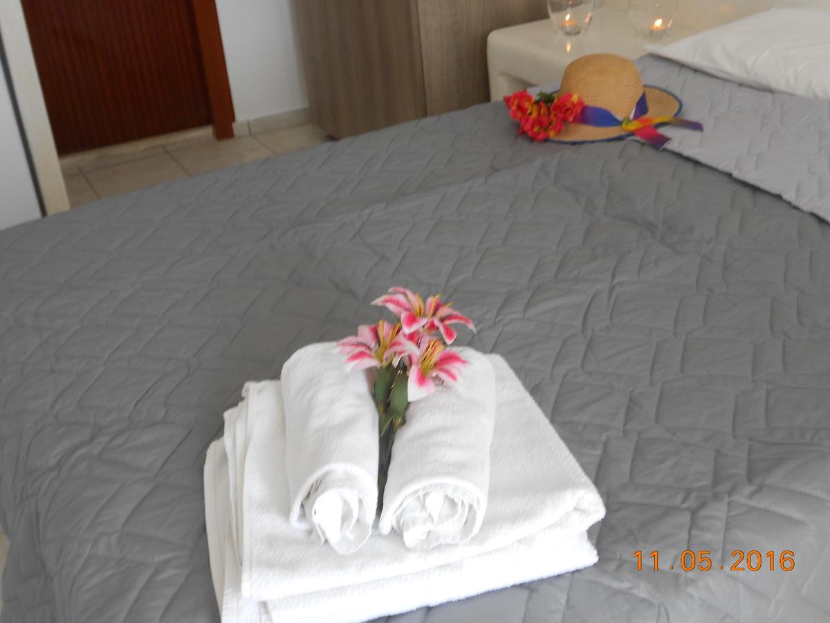 Rooms To Let Rena Монолитос Экстерьер фото